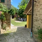 Frühstückspension La Collina Degli Scoiattoli Cravanzana