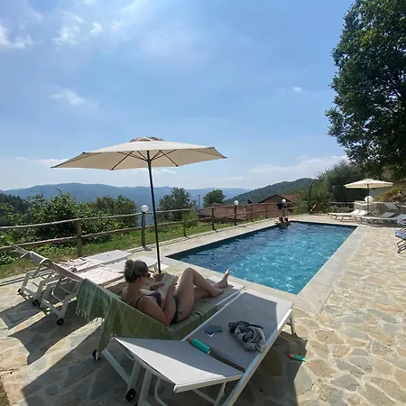 La Collina Degli Scoiattoli B&B 3*